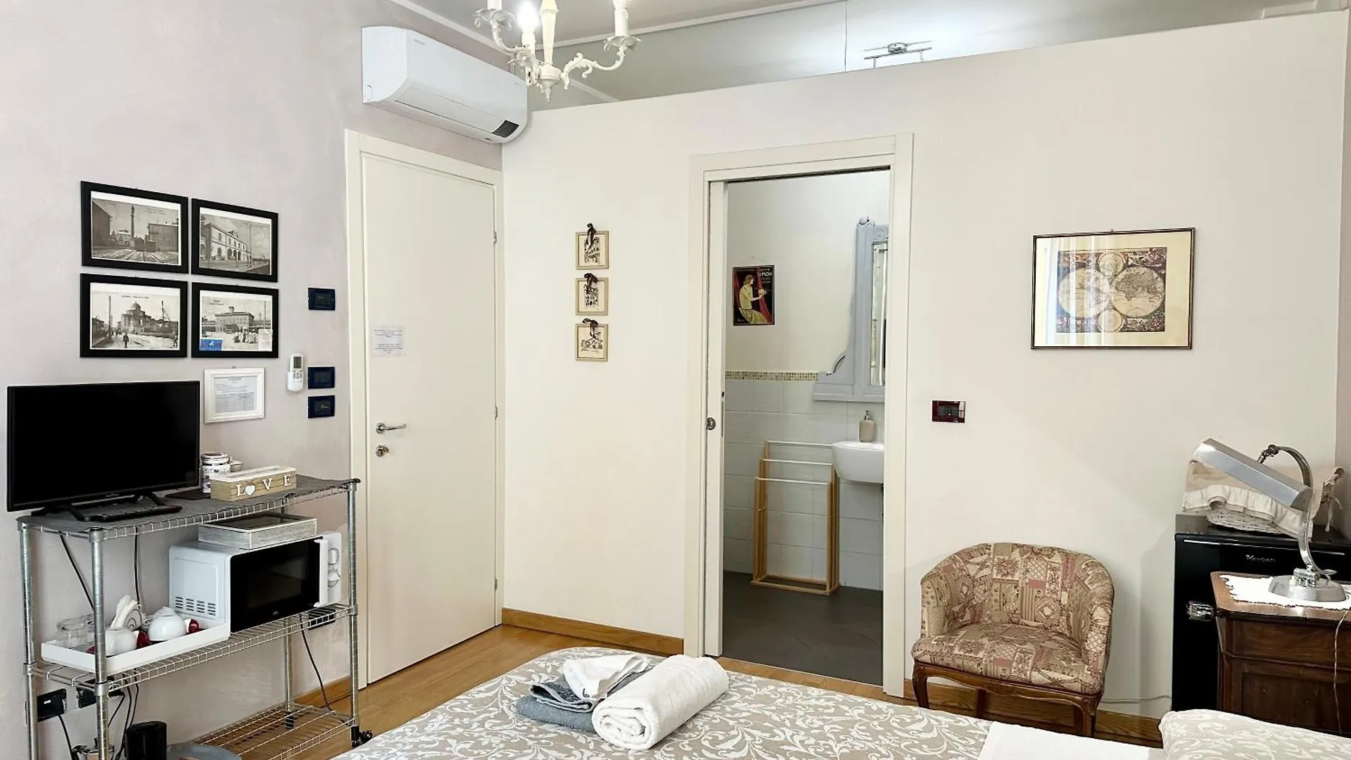 Giulia Apartment And Room Bologna